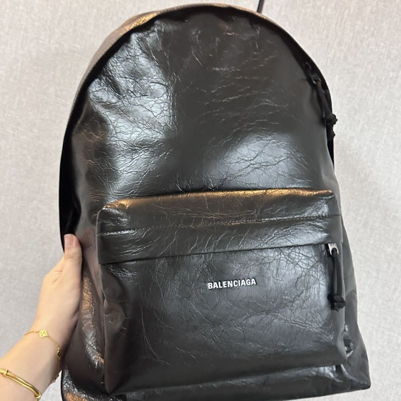 Ba*len*cia*ga backpacks